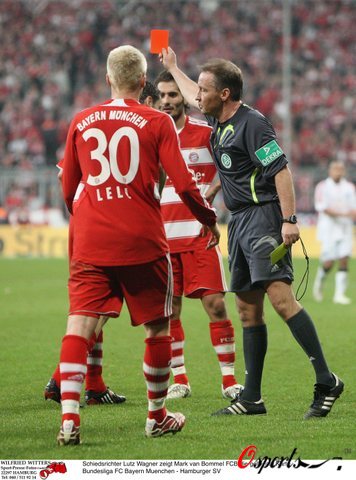 西蒙斯完成 西蒙斯完成