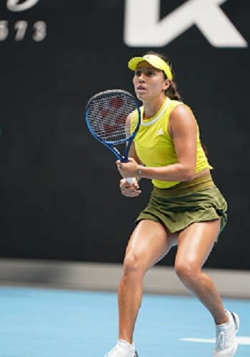 在网球赛场 在网球赛场